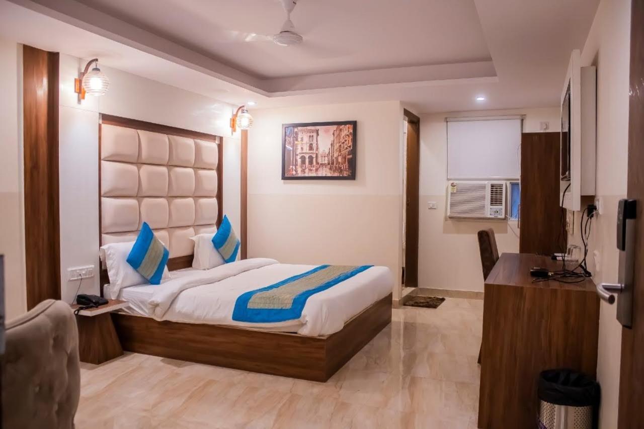 Hotel Airport - Near Delhi International Airport New Delhi